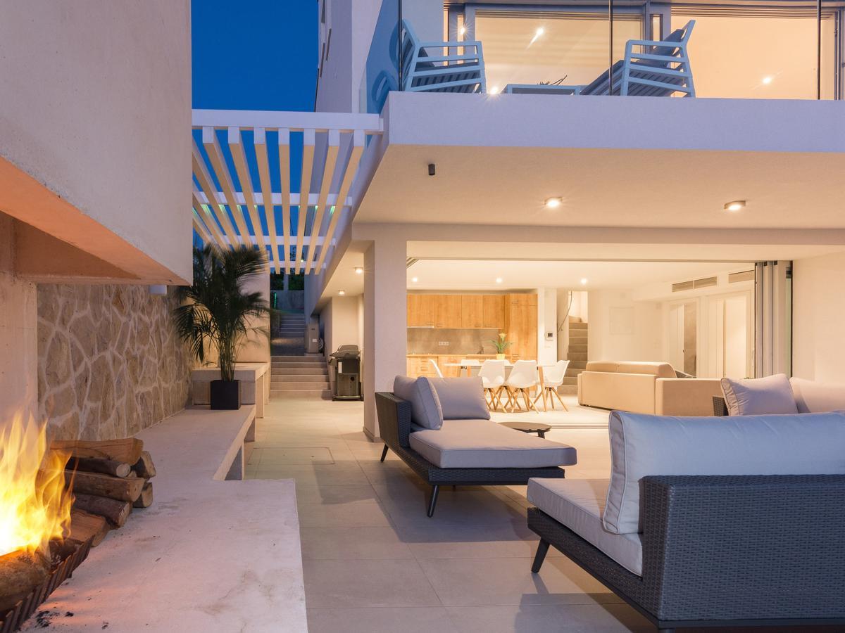 Luxurious Villa In Kozino With Fenced Garden Екстериор снимка